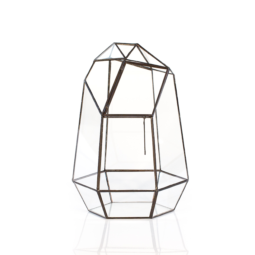 Crystal Point Terrarium (Black)